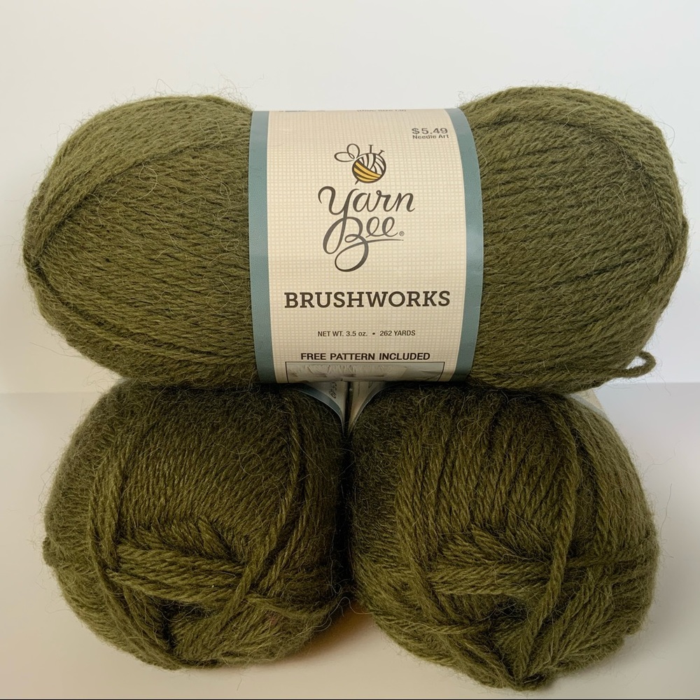 lot of 7 olive yarn bee brushworks